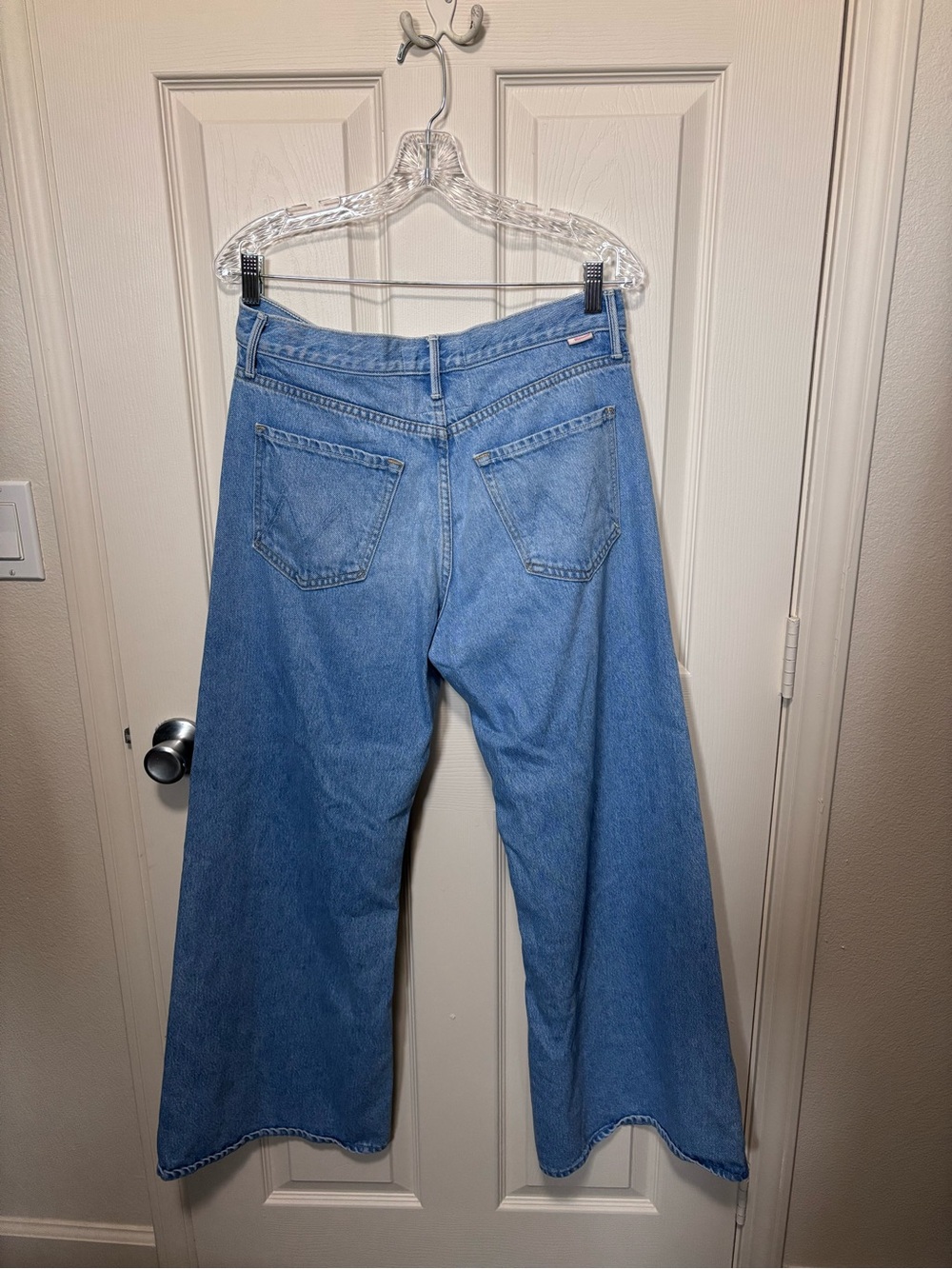 MOTHER Lemon Twist Sneak Denim Size 29 - Picture 3 of 6